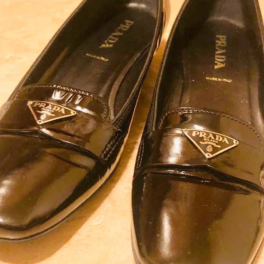 Prada Silver Logo Emblem Dress Shoes Loafers